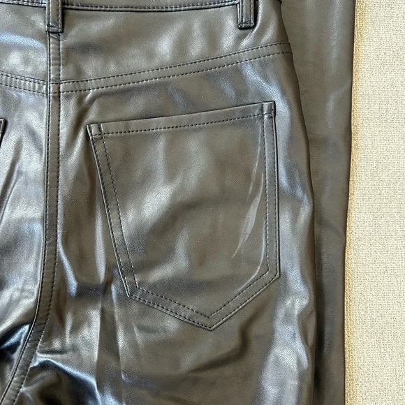 Aritzia Black Vegan Leather Pants Size 0 - Picture 6 of 6